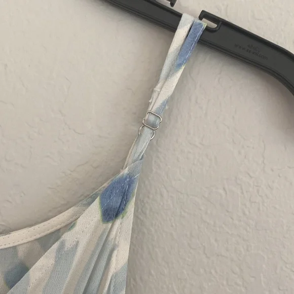 16. Watercolor romper - Picture 9 of 9